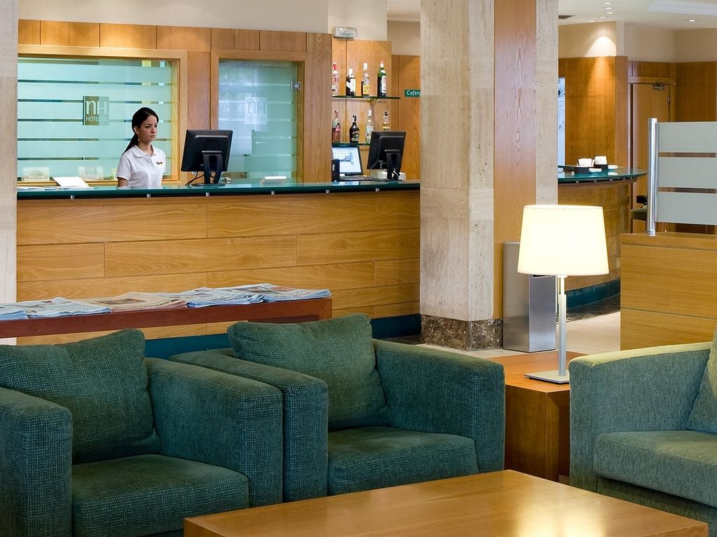 เอ็นเอช เลกาเนส Hotel ภายใน รูปภาพ